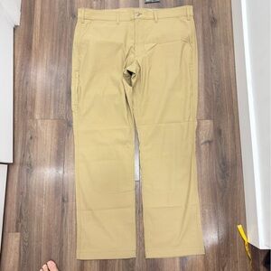 Eddie Bauer Hiking Pants Tan Chinos Versatile Cotton Blend Men’s 40x32